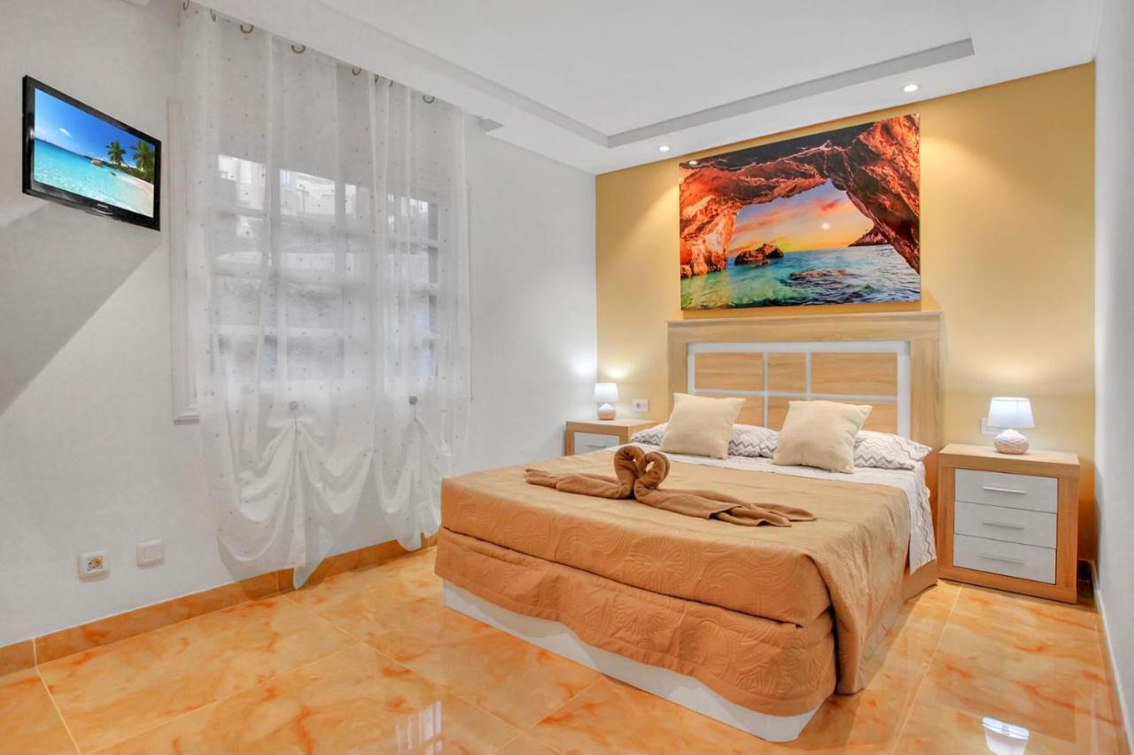 Apartment In Albatros Complex "Albaroa" サンミゲル・デ・アボナ エクステリア 写真