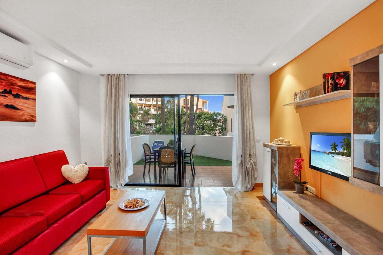 Apartment In Albatros Complex "Albaroa" サンミゲル・デ・アボナ エクステリア 写真