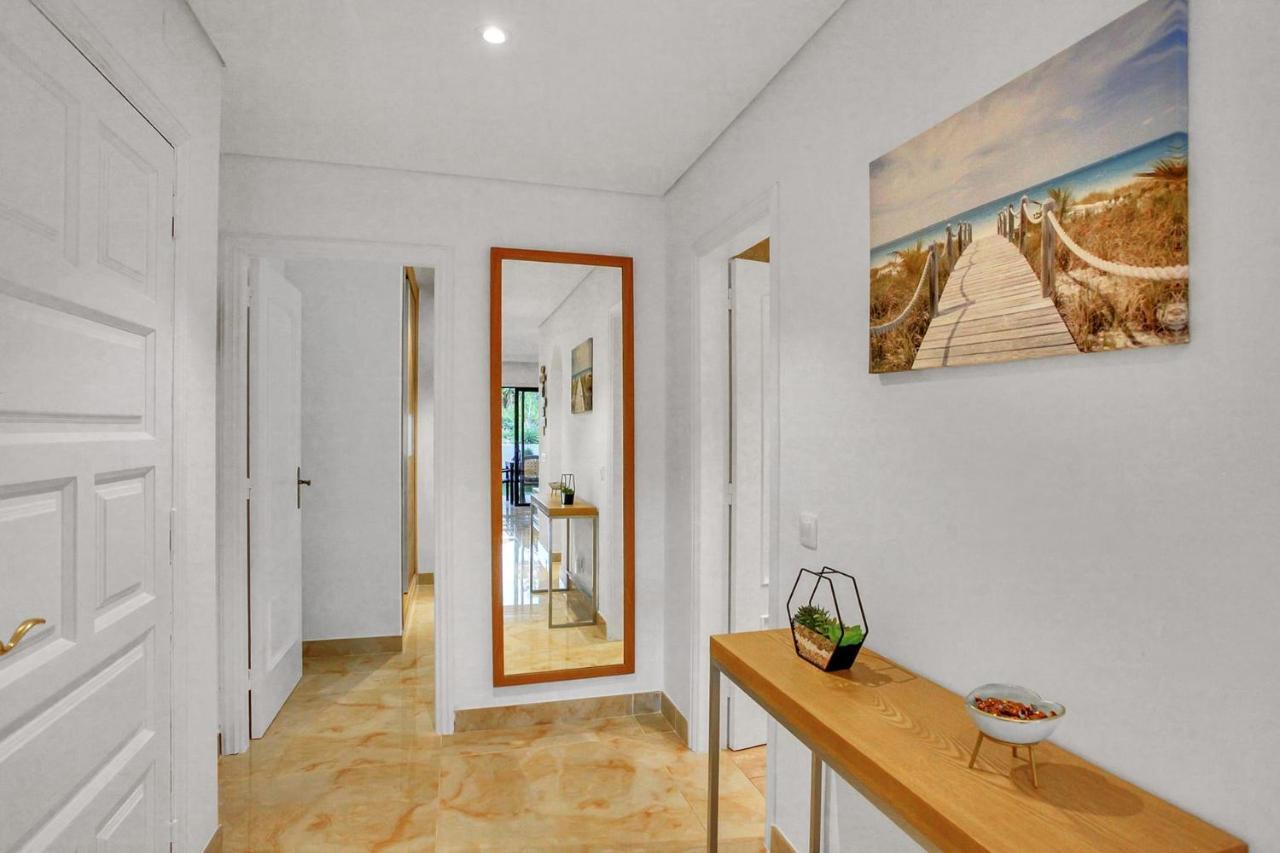 Apartment In Albatros Complex "Albaroa" サンミゲル・デ・アボナ エクステリア 写真
